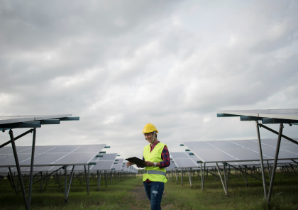 pr-engineer-electric-woman-checking-maintenance